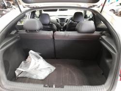 2013 Hyundai Veloster G4FD (NON-TURBO) -M- (6 SPEED) image 5