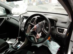 2014 Hyundai I30 G4FD -SA- (6 SPEED) image 5