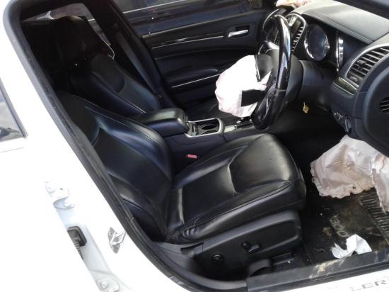 chrysler 300c 2013 Parts & Wrecking