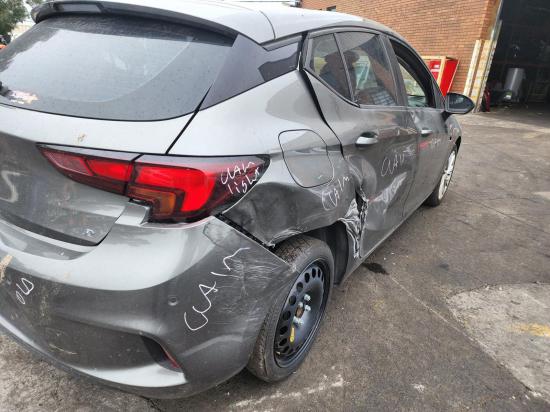 holden Astra BK Apr 2018 Parts & Wrecking