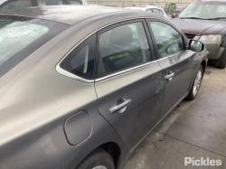 2013 Nissan Pulsar B17 image 5