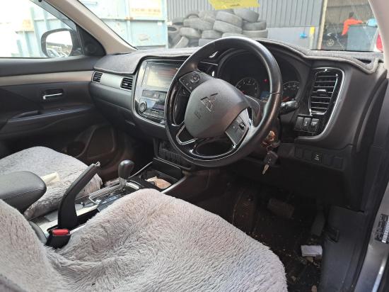 mitsubishi Outlander Mar 2017 Parts & Wrecking