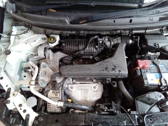 nissan ST AWD 5 SEAT May 2016 Parts & Wrecking