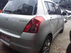 2010 Suzuki Swift image 5