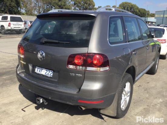 volkswagen Touareg 2010 Parts & Wrecking