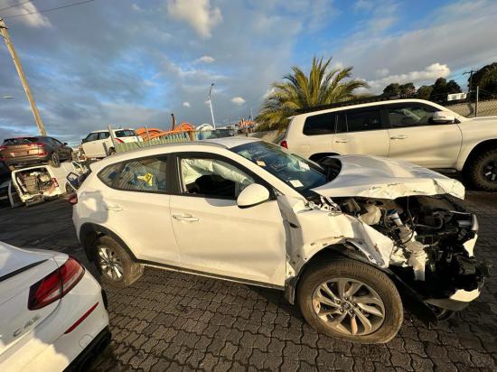 hyundai Tucson TL Jan 2017 Parts & Wrecking