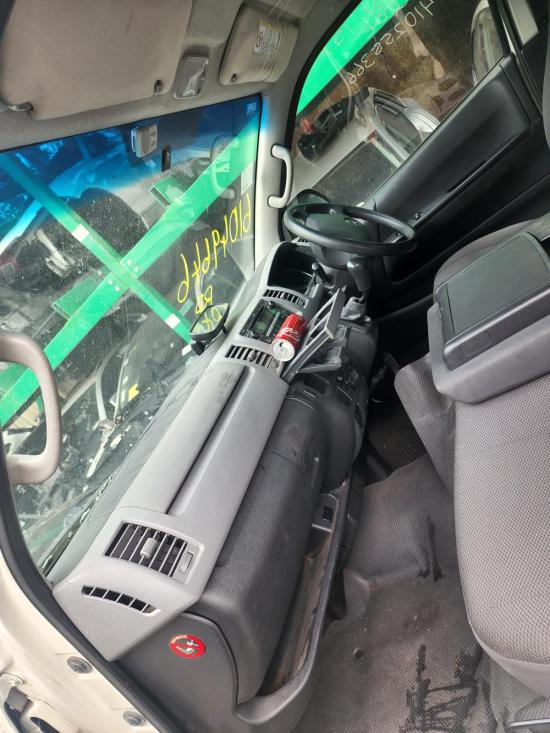 toyota Hiace 2011 Parts & Wrecking