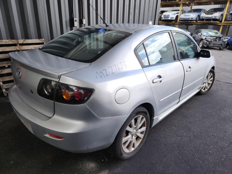 mazda 3 BK MAXX SPORT SERIES II Nov 2006 Parts & Wrecking