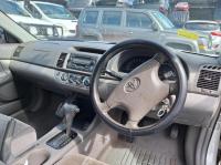 2002 Toyota Camry image 5