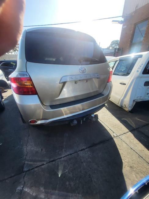 toyota Kluger 2008 Parts & Wrecking