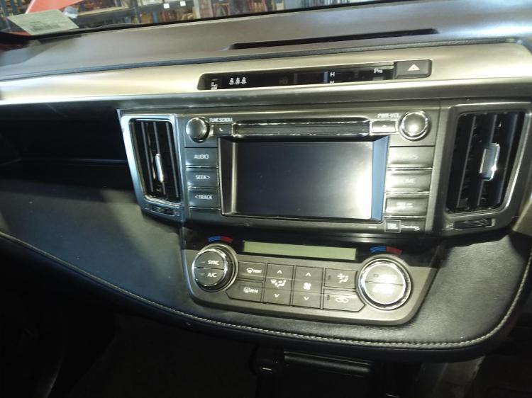 toyota Rav4 XA40 AWD CRUISER Sep 2015 Parts & Wrecking