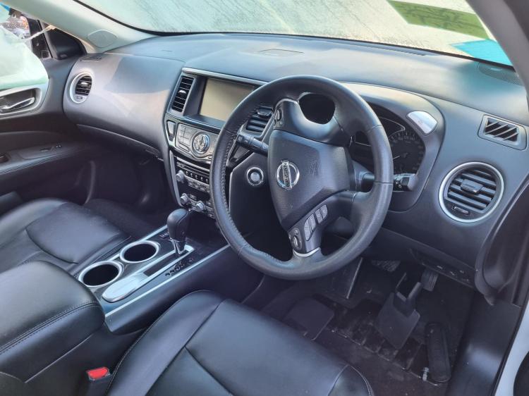 nissan Pathfinder R52 ST-L 2015 Parts & Wrecking