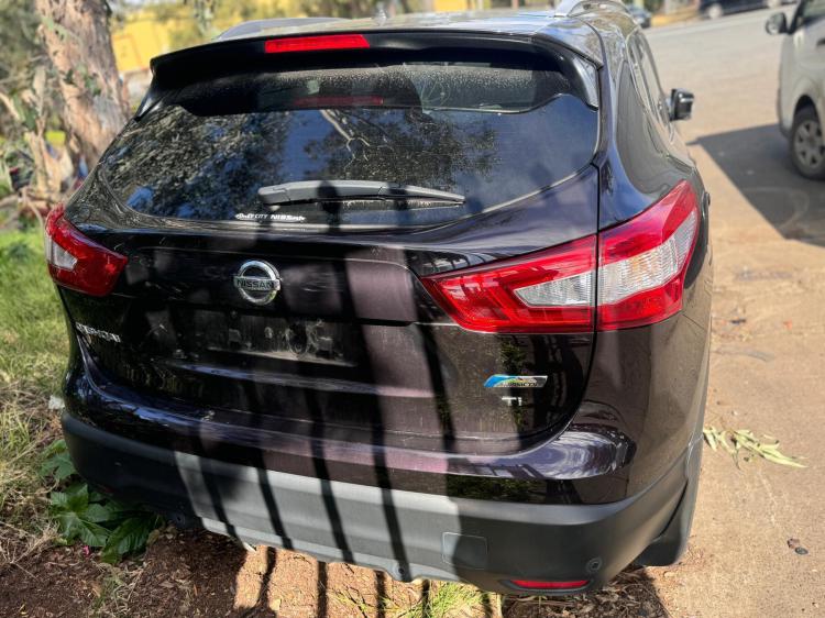 nissan Qashqai 2015 Parts & Wrecking