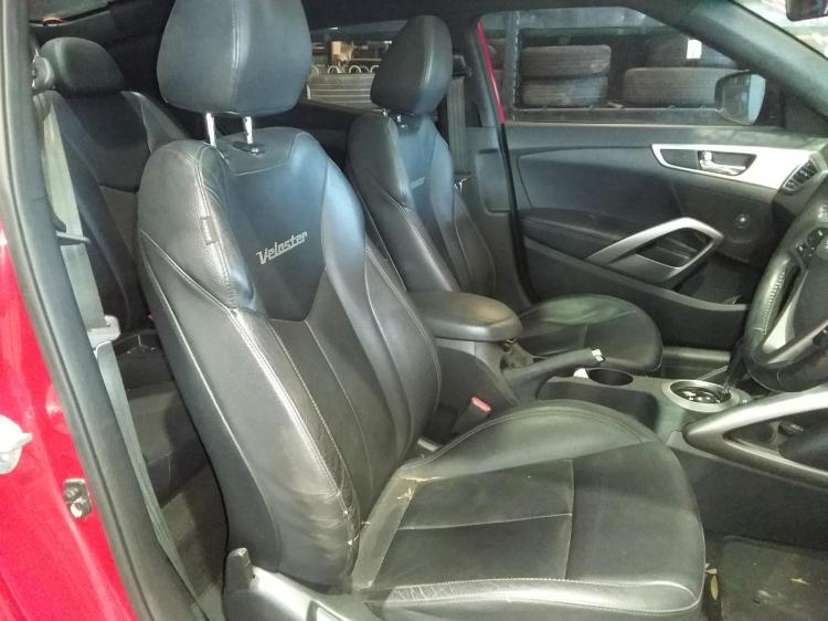 hyundai Veloster FS + Mar 2016 Parts & Wrecking