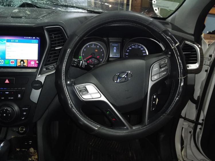 hyundai Santa Fe DM Sep 2012 Parts & Wrecking