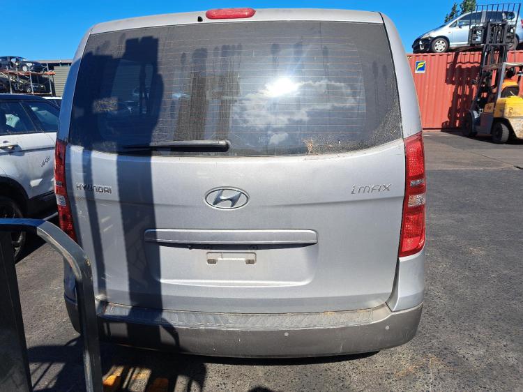 hyundai Iload/omax TQ Nov 2014 Parts & Wrecking