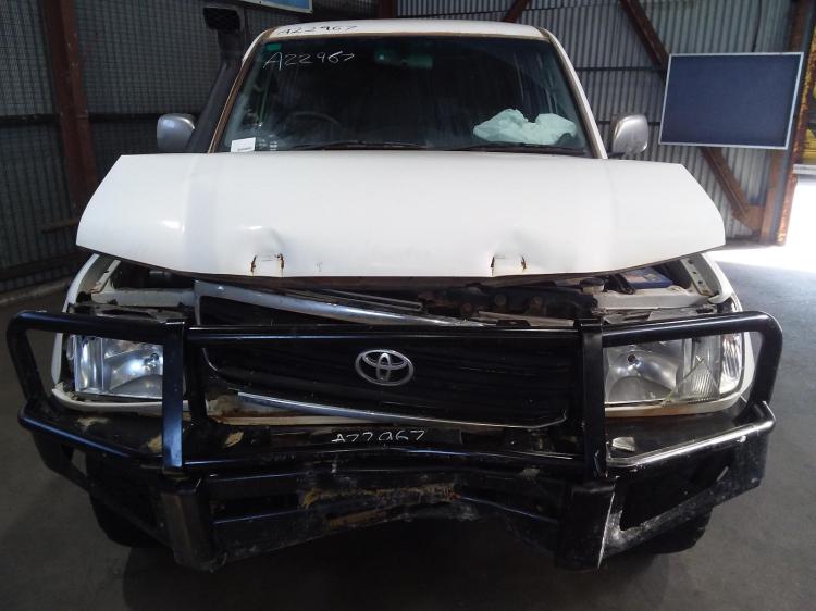 toyota Land Cruiser GLX Jan 2003 Parts & Wrecking