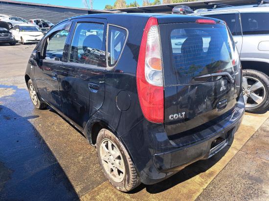 mitsubishi colt RIGHT HEADLAMP 