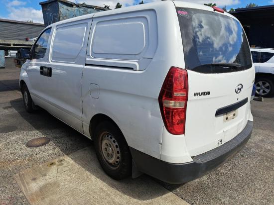 hyundai Iload/imax TQ Jun 2013 WHEEL STEEL 
