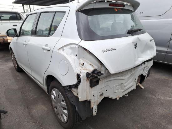 suzuki Swift Aug 2011 RIGHT GUARD 