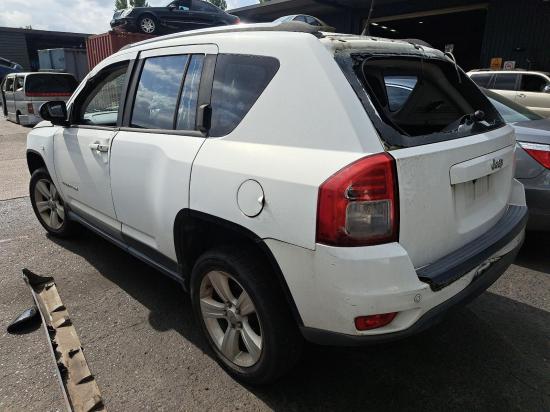 jeep compass LEFT GUARD 