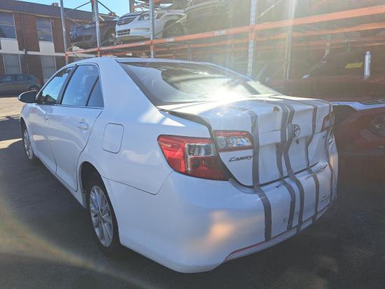 toyota camry WASHER BOTTLE 