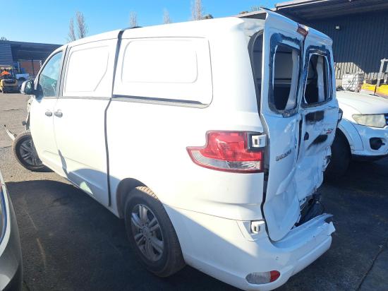 ldv g10 LEFT FRONT DOOR 