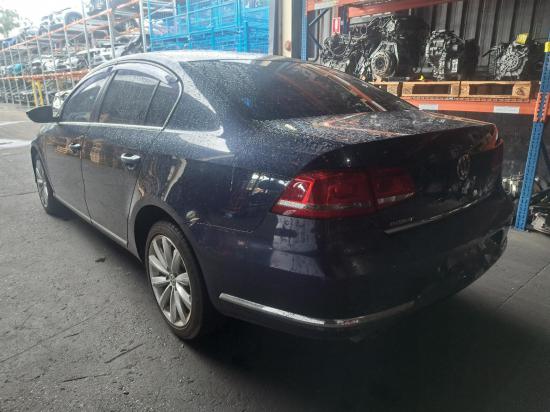 volkswagen Passat 3C Jun 2013 RIGHT TAILLIGHT 