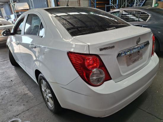 holden barina RGHT GUARD 