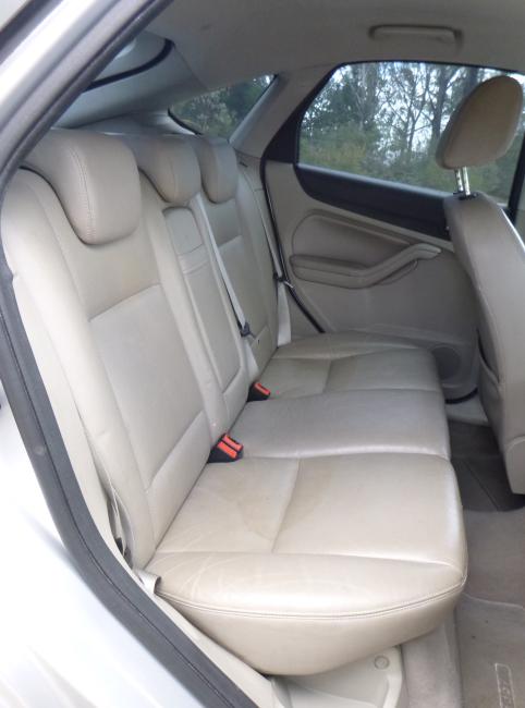 ford Focus LS 2008 Parts & Wrecking