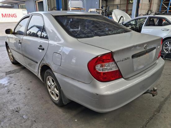 toyota Camry MCV36R Jun 2004 RADIATOR 
