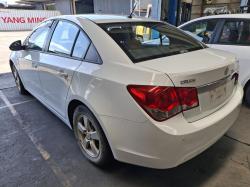 2010 Holden Cruze JG image 5