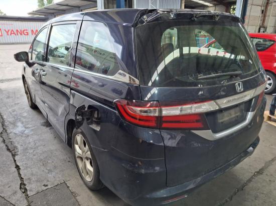 honda Odyssey Jul 2016 LEFT HEADLAMP 
