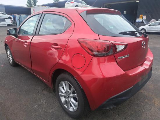 mazda 2 LEFT FRONT WINDOW REG/MOTOR 
