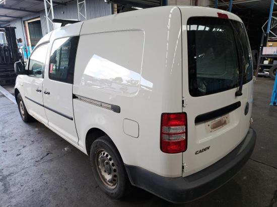 volkswagen Caddy 2015 LEFTTAIL LIGHT 