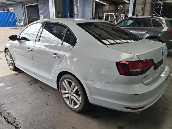volkswagen Jetta 1B Apr 2017 RIGHT FRONT DOOR 