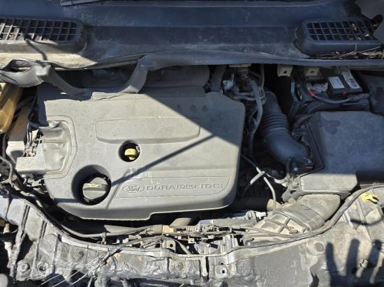 ford Kuga TF TREND Feb 2014 Engine Motor 