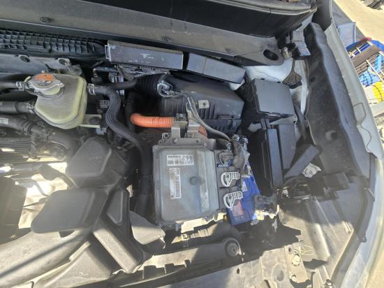 nissan Pathfinder R52 ST HYBRID May 2015 Engine Motor 