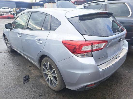 subaru Impreza G5 Oct 2017 LEFT DOOR MIRROR 
