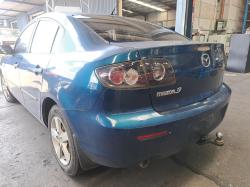 2007 Mazda 3 BK image 5