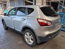 Nissan Dualis J10 III image 5