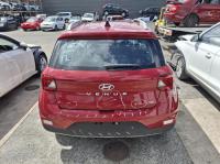 2020 Hyundai Venue QX image 5