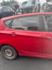 2016 Hyundai Accent image 5
