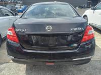 2011 Nissan Maxima J32 image 5
