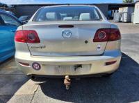 2006 Mazda 3 BK image 5