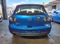 2005 Mazda 3 BK image 5