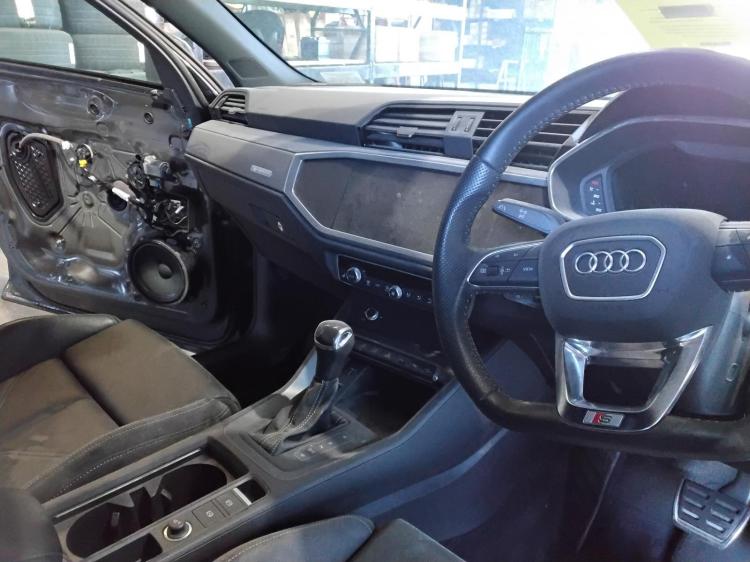 audi Q3 40 TFSI QUATTRO Apr 2020 Parts & Wrecking