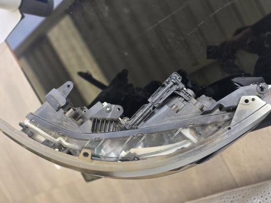 kia Carnival 2022 Headlight 
