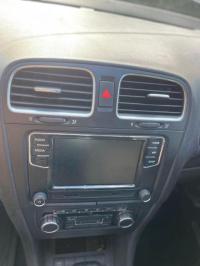 2010 Volkswagen Golf image 5