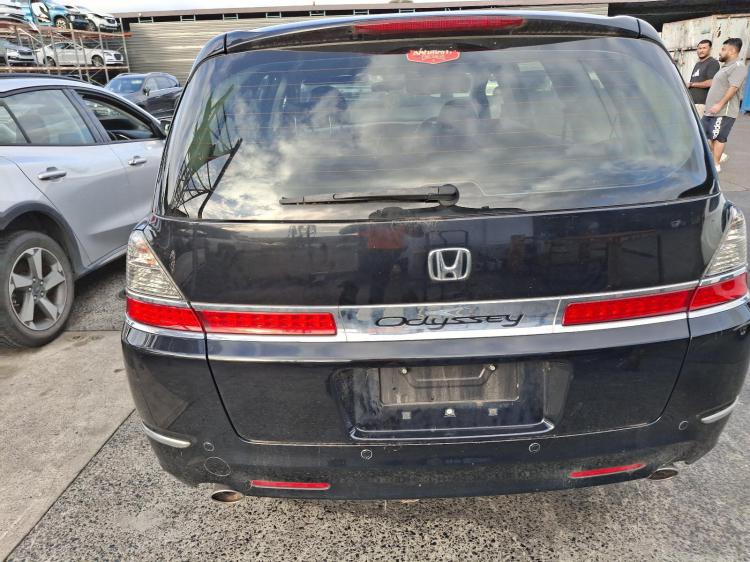 honda Odyssey LUXURY Oct 2008 Parts & Wrecking